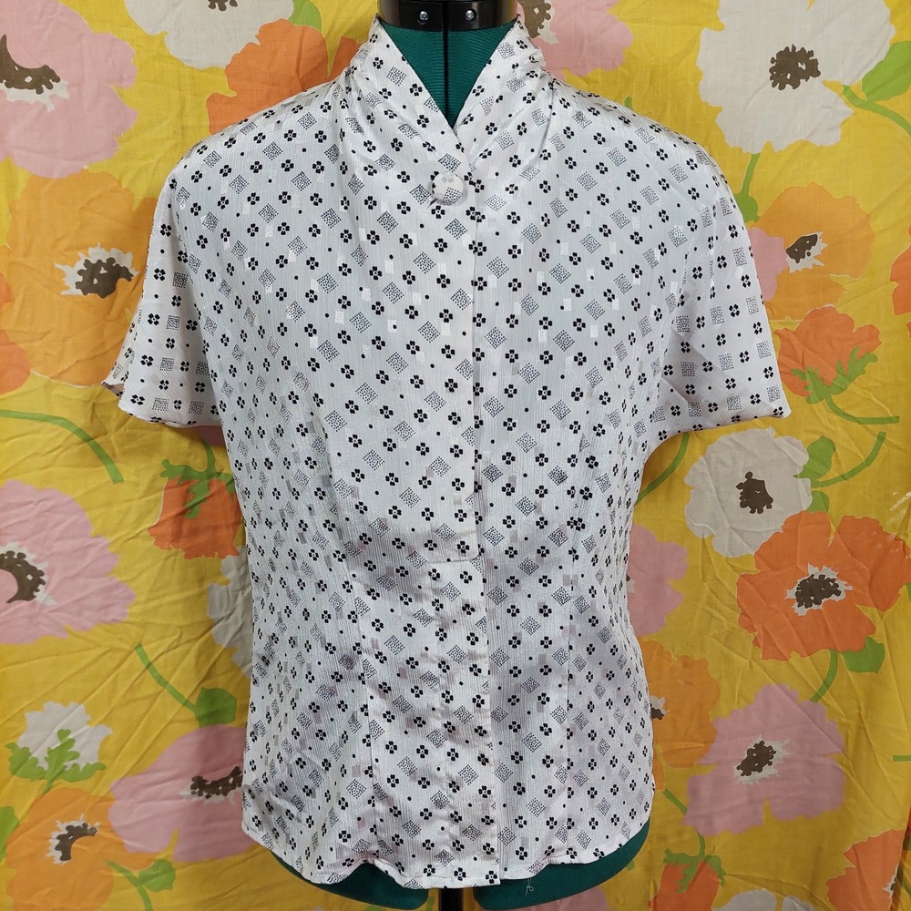 Michelle Stuart Vintage 90s White Black Geometric Floral Blouse Petite Small